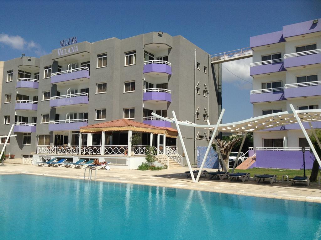 Valana Hotel Apartments Limasol Buitenkant foto