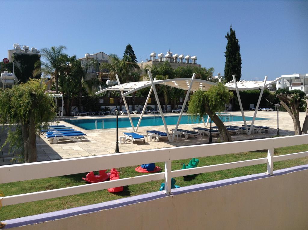 Valana Hotel Apartments Limasol Buitenkant foto