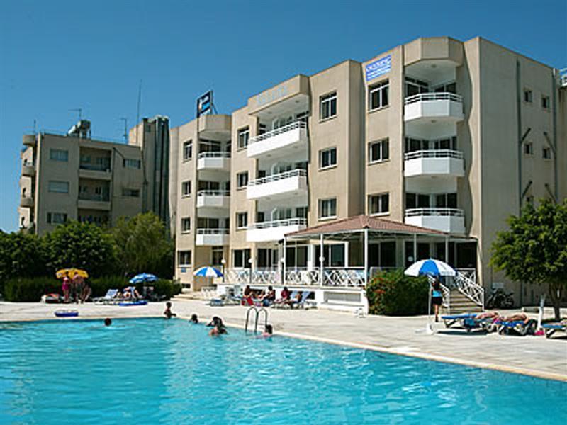 Valana Hotel Apartments Limasol Buitenkant foto